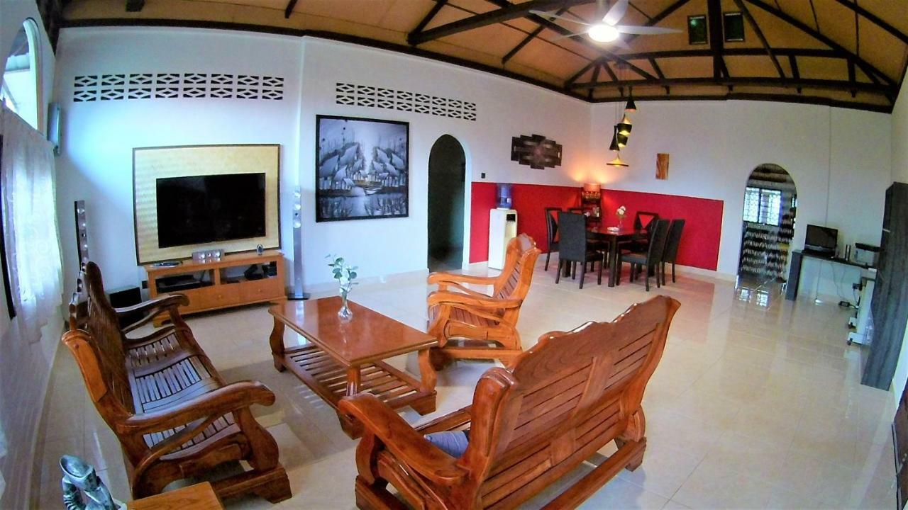 Sabandy Guesthouse 쿠아 외부 사진