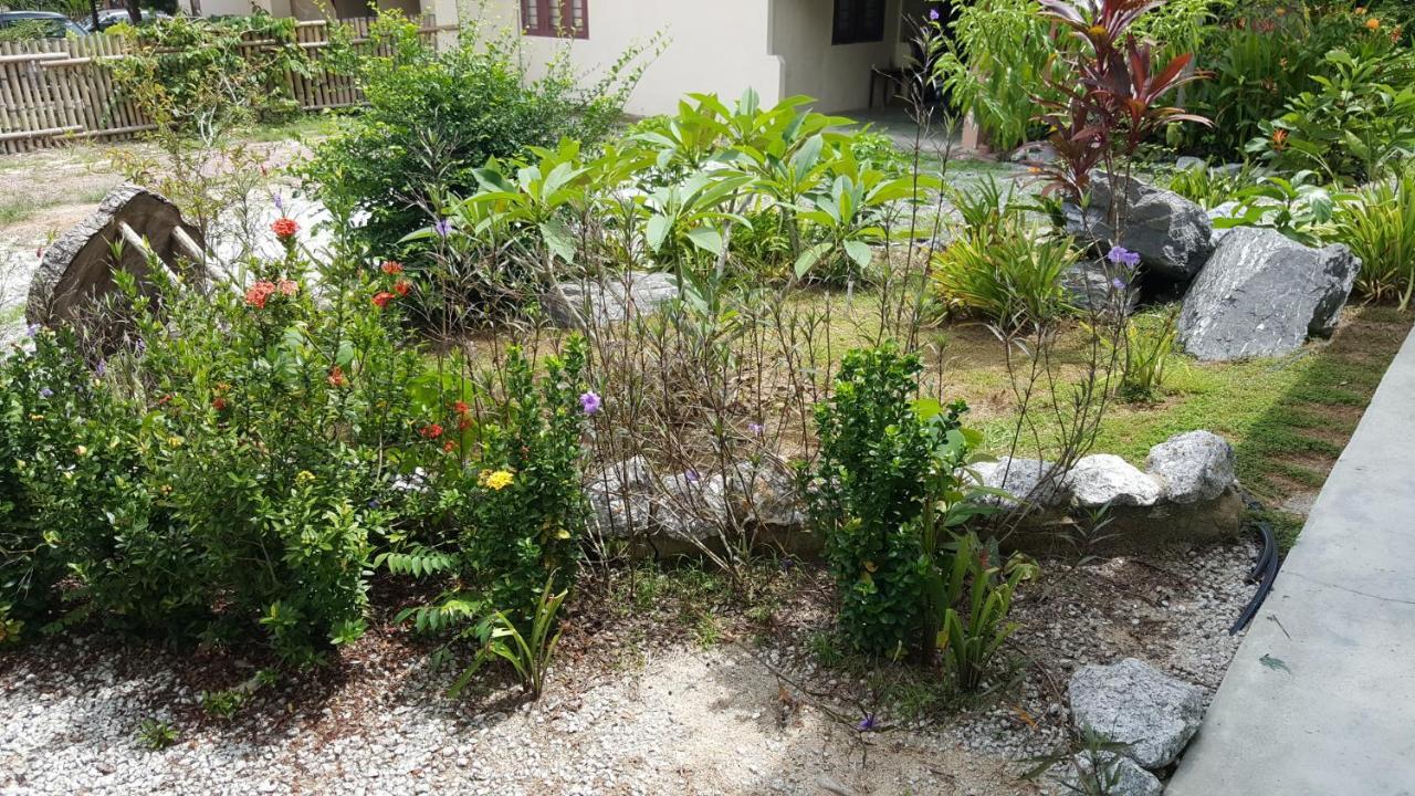 Sabandy Guesthouse 쿠아 외부 사진